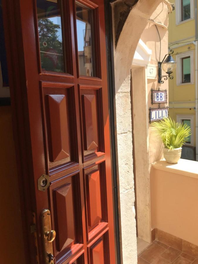Lilly Bed & Breakfast Sulmona Exterior foto